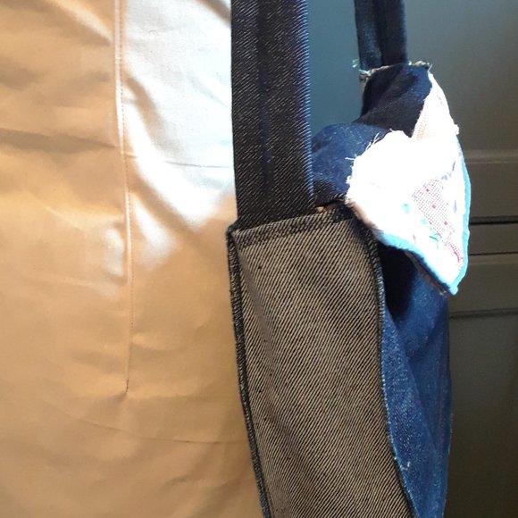 Handmade Dark Denim Shoulder Bag Purse Vintage Quilt - Blues - Picture 7 of 7